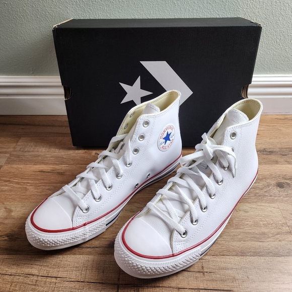 ❗️NWT❗️Converse Chuck Taylor All Star Leather White High Top Shoe Size 11 - Picture 2 of 13